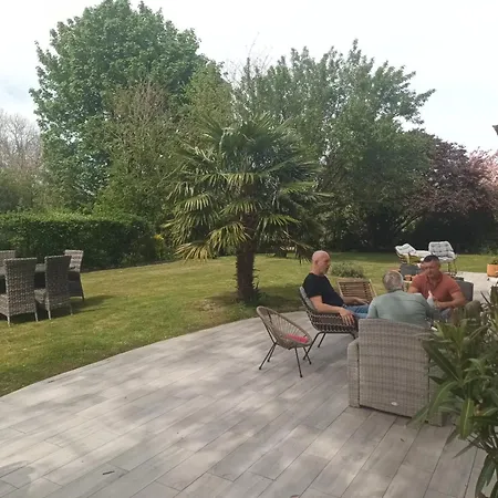 Holiday home Grande Maison Familiale Et Cossue *
